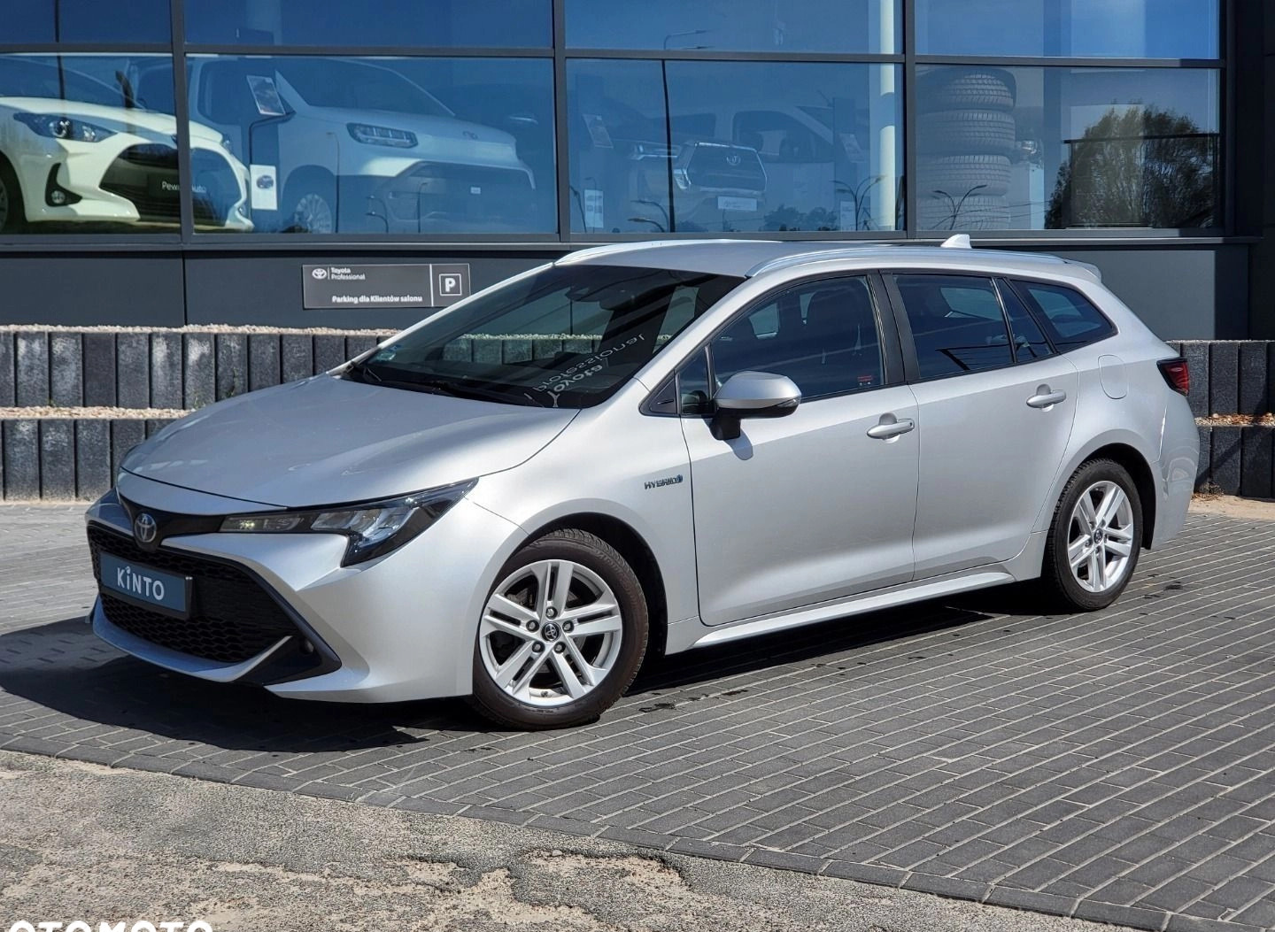 Toyota Corolla cena 69800 przebieg: 201759, rok produkcji 2019 z Kargowa małe 596